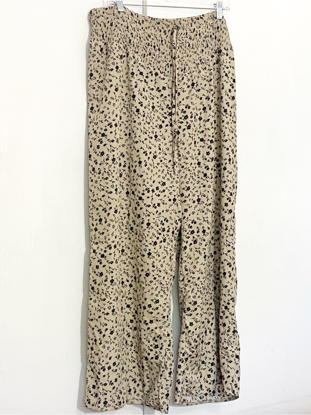 Beige Floral Wide-Leg Silky Smocked Wide Elastic Waist Lounge Pants 22W